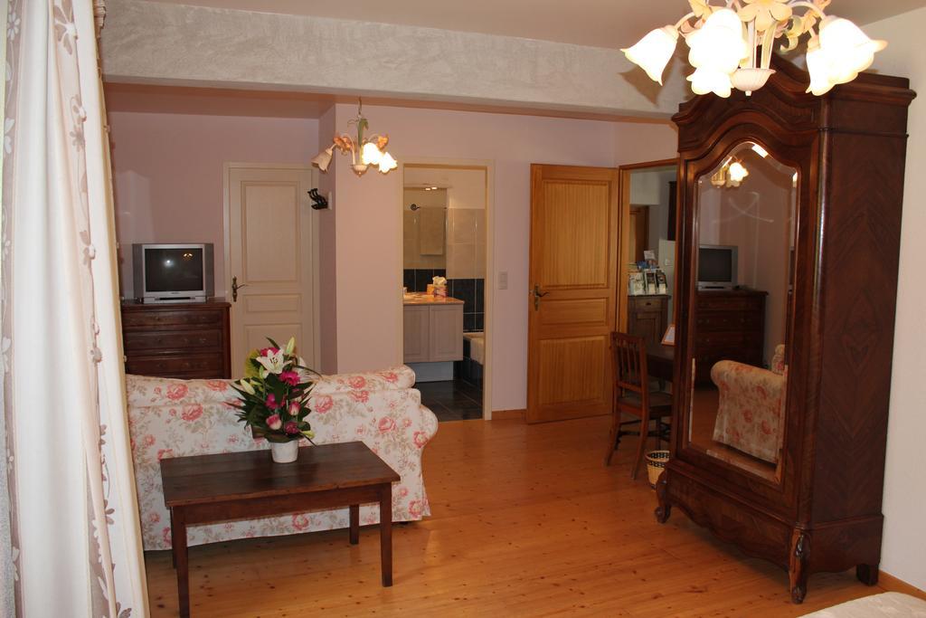Le Lavoir Bed & Breakfast Peintre Exterior foto