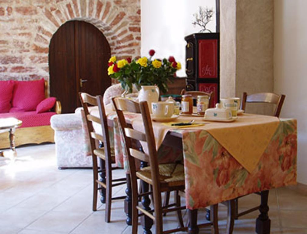 Le Lavoir Bed & Breakfast Peintre Exterior foto