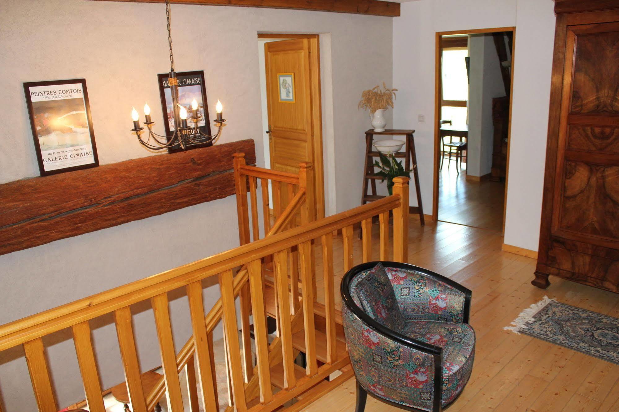 Le Lavoir Bed & Breakfast Peintre Exterior foto